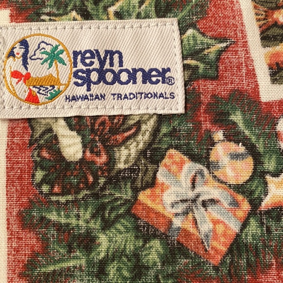 Reyn Spooner 2015 Christmas Vintage Bag - Picture 2 of 12